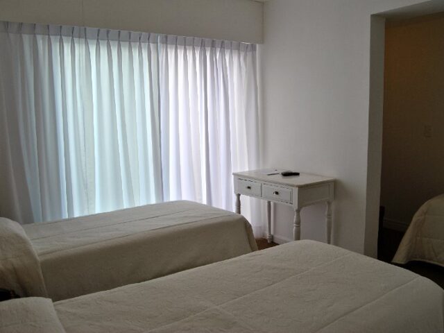 Monoamiente con baño privado. Capacidad para hasta 3 personas